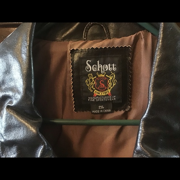 Vintage Schott leather jacket. Men’s XL - Picture 4 of 4